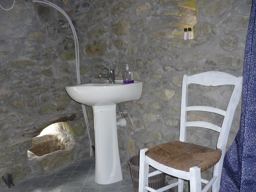 Micro-Cottage In Pietra La Ratatouille Dego Oda fotoğraf