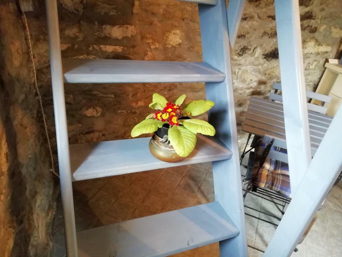 Micro-Cottage In Pietra La Ratatouille Dego Dış mekan fotoğraf